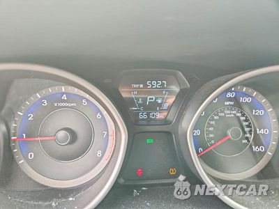 Zdjęcie 9 z 12 samochodu: 2016 HYUNDAI ELANTRA VALUE EDITION VIN:KMHDH4AE0GU606151 - miniatura
