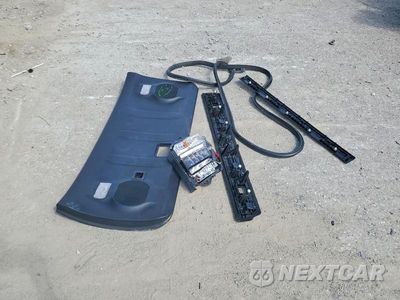 Zdjęcie 13 z 14 samochodu: 2020 TOYOTA 4RUNNER TRD OFF-ROAD PREMIUM VIN:JTEBU5JR5L5812047 - miniatura