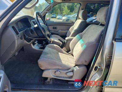 Zdjęcie 7 z 12 samochodu: 2001 TOYOTA 4RUNNER SR5 VIN:JT3HN86R110353961 - miniatura