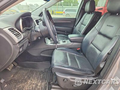 Zdjęcie 7 z 14 samochodu: 2018 JEEP GRAND CHEROKEE SUMMIT VIN:1C4RJFJG5JC104096 - miniatura