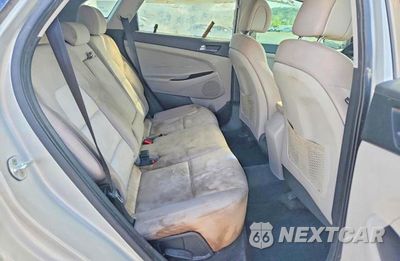 Zdjęcie 11 z 13 samochodu: 2016 HYUNDAI TUCSON SE VIN:KM8J33A42GU224271 - miniatura