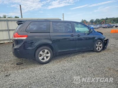 Trzecie zdjęcie samochodu z tyłu: 2011 TOYOTA SIENNA BASE 7-PASSENGER VIN:5TDZK3DC6BS011110 - miniatura