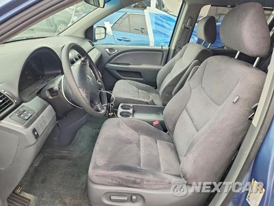 Zdjęcie 7 z 13 samochodu: 2005 HONDA ODYSSEY EX VIN:5FNRL38435B042453 - miniatura