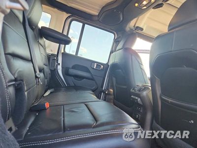 Zdjęcie 10 z 13 samochodu: 2019 JEEP WRANGLER UNLIMITED SAHARA VIN:1C4HJXEG6KW599923 - miniatura