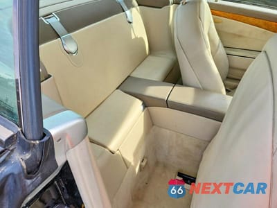 Zdjęcie 10 z 12 samochodu: 2005 MERCEDES-BENZ SL 500 VIN:WDBSK75FX5F089829 - miniatura