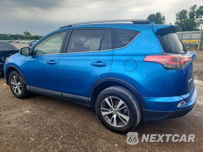Drugie zdjęcie samochodu z przodu: 2017 TOYOTA RAV4 XLE VIN:JTMWFREV0HJ123899 - miniatura