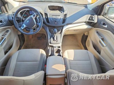Zdjęcie 8 z 12 samochodu: 2014 FORD ESCAPE SE VIN:1FMCU0GX9EUE07654 - miniatura