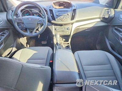 Zdjęcie 8 z 13 samochodu: 2017 FORD ESCAPE S VIN:1FMCU0F71HUA23583 - miniatura