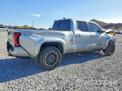 Trzecie zdjęcie samochodu z tyłu: 2024 TOYOTA TACOMA TRD SPORT VIN:3TMLB5FN9RM022564 - miniatura