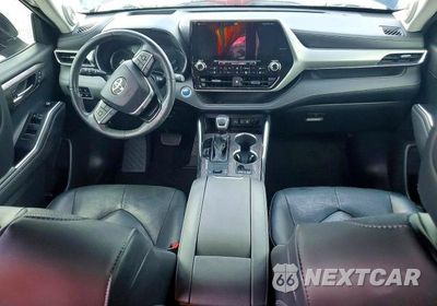 Zdjęcie 8 z 13 samochodu: 2021 TOYOTA HIGHLANDER HYBRID PLATINUM VIN:5TDEBRCH4MS030532 - miniatura