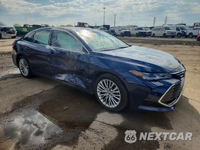 Czwarte zdjęcie samochodu z boku: 2019 TOYOTA AVALON LIMITED VIN:4T1BZ1FB8KU037401 - miniatura