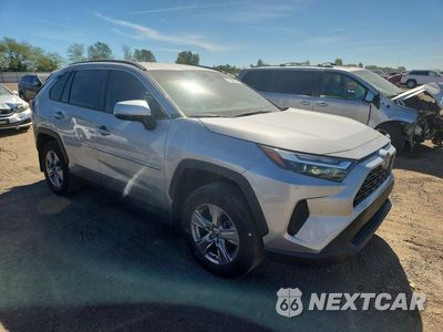 Czwarte zdjęcie samochodu z boku: 2024 TOYOTA RAV4 HYBRID XLE VIN:2T3RWRFVXRW200986 - miniatura
