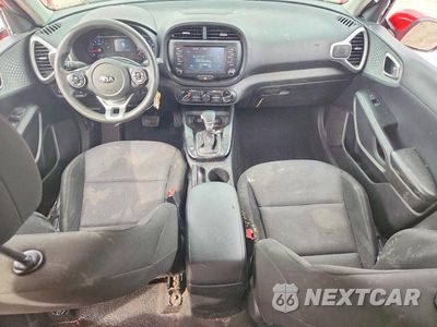 Zdjęcie 8 z 13 samochodu: 2021 KIA SOUL LX VIN:KNDJ23AU2M7766911 - miniatura