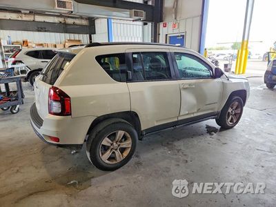 Trzecie zdjęcie samochodu z tyłu: 2016 JEEP COMPASS SPORT VIN:1C4NJCBA3GD518634 - miniatura