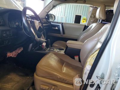Zdjęcie 7 z 13 samochodu: 2014 TOYOTA 4RUNNER LIMITED VIN:JTEBU5JR2E5163830 - miniatura