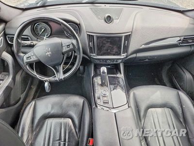 Zdjęcie 8 z 12 samochodu: 2021 MASERATI LEVANTE VIN:ZN661XUA2MX363897 - miniatura