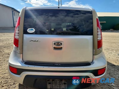Zdjęcie 6 z 13 samochodu: 2012 KIA SOUL BASE VIN:KNDJT2A51C7464394 - miniatura