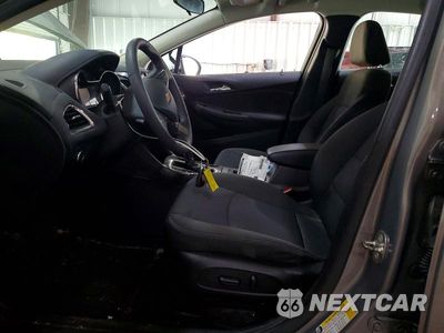 Zdjęcie 7 z 12 samochodu: 2018 CHEVROLET CRUZE LT VIN:1G1BE5SM2J7245374 - miniatura