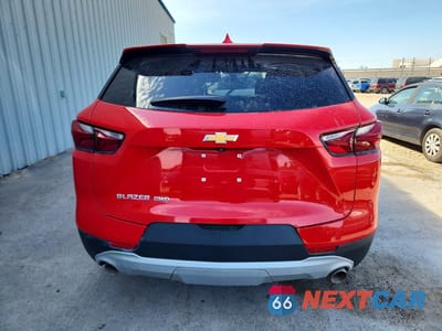 Zdjęcie 6 z 12 samochodu: 2021 CHEVROLET BLAZER 2LT VIN:3GNKBHRS8MS513802 - miniatura