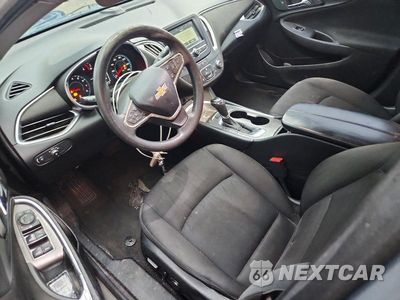Zdjęcie 8 z 12 samochodu: 2018 CHEVROLET MALIBU LT VIN:1G1ZD5ST1JF207570 - miniatura