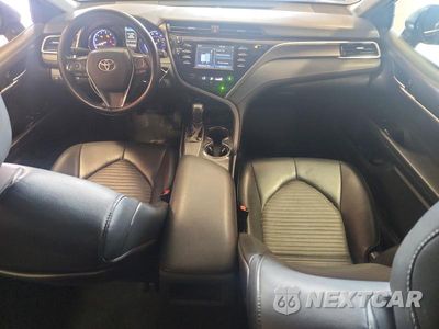 Zdjęcie 8 z 12 samochodu: 2018 TOYOTA CAMRY SE VIN:4T1B11HK2JU077668 - miniatura