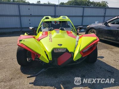 Drugie zdjęcie samochodu z przodu: 2021 POLARIS SLINGSHOT R VIN:57XAARGB7M8147430 - miniatura