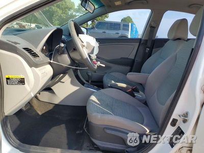 Zdjęcie 7 z 12 samochodu: 2016 HYUNDAI ACCENT SE VIN:KMHCT4AE2GU074380 - miniatura