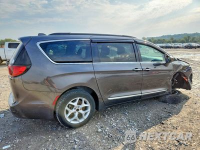 Trzecie zdjęcie samochodu z tyłu: 2017 CHRYSLER PACIFICA TOURING L VIN:2C4RC1BG6HR676341 - miniatura