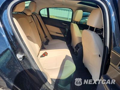 Zdjęcie 10 z 12 samochodu: 2017 JAGUAR XE PREMIUM VIN:SAJAD4BG9HA949032 - miniatura