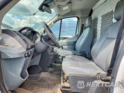 Zdjęcie 7 z 13 samochodu: 2016 FORD TRANSIT 150 DELIVERY VAN VIN:1FTYE1ZM0GKA15080 - miniatura