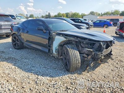 Czwarte zdjęcie samochodu z boku: 2016 CHEVROLET CAMARO SS VIN:1G1FH1R72G0179458 - miniatura