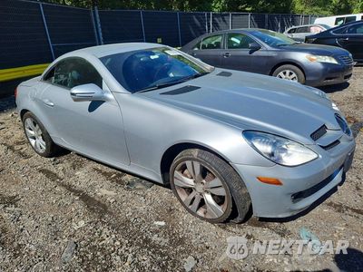 Czwarte zdjęcie samochodu z boku: 2010 MERCEDES-BENZ SLK 350 VIN:WDBWK5JA1AF230989 - miniatura