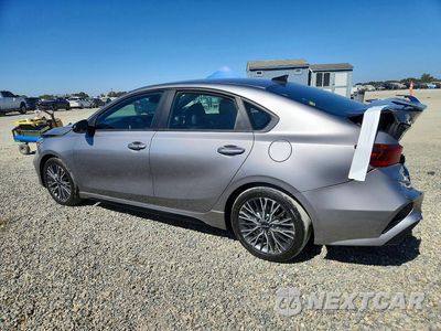Drugie zdjęcie samochodu z przodu: 2024 KIA FORTE GT LINE VIN:3KPF54AD7RE754389 - miniatura