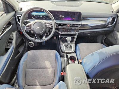 Zdjęcie 8 z 13 samochodu: 2024 KIA SELTOS S VIN:KNDEUCAA3R7583218 - miniatura