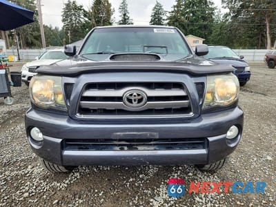 Piąte zdjęcie samochodu w środku: 2010 TOYOTA TACOMA V6 VIN:5TEUU4EN2AZ728132 - miniatura