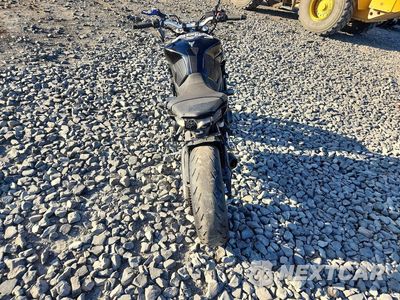 Czwarte zdjęcie samochodu z boku: 2020 YAMAHA MT09 VIN:JYARN53E4LA007850 - miniatura