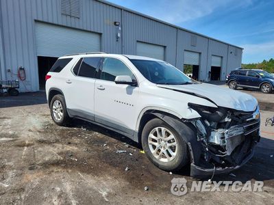 Czwarte zdjęcie samochodu z boku: 2019 CHEVROLET TRAVERSE LT VIN:1GNEVHKWXKJ288167 - miniatura