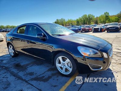 Czwarte zdjęcie samochodu z boku: 2013 VOLVO S60 T5 VIN:YV1612FH1D2188709 - miniatura
