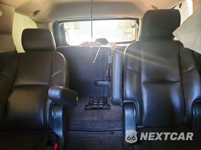 Zdjęcie 10 z 14 samochodu: 2014 GMC YUKON DENALI VIN:1GKS2EEF5ER136189 - miniatura
