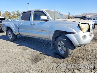 Czwarte zdjęcie samochodu z boku: 2008 TOYOTA TACOMA DOUBLE CAB PRERUNNER LONG BED VIN:3TMKU72N18M016232 - miniatura