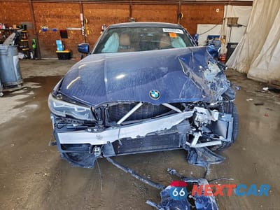 Piąte zdjęcie samochodu w środku: 2022 BMW 3 SERIES 330I VIN:3MW5R1J0XN8C66037 - miniatura