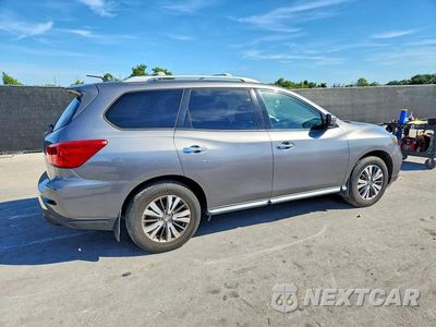 Trzecie zdjęcie samochodu z tyłu: 2017 NISSAN PATHFINDER S VIN:5N1DR2MN0HC673918 - miniatura