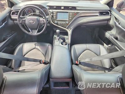 Zdjęcie 8 z 12 samochodu: 2018 TOYOTA CAMRY SE VIN:4T1B11HK5JU528706 - miniatura