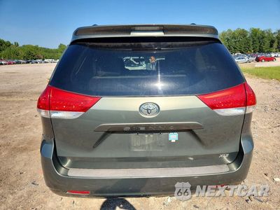 Zdjęcie 6 z 13 samochodu: 2012 TOYOTA SIENNA XLE 8-PASSENGER VIN:5TDYK3DC3CS266391 - miniatura