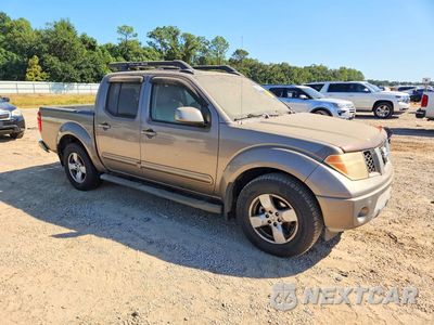 Czwarte zdjęcie samochodu z boku: 2005 NISSAN FRONTIER SE VIN:1N6AD07U55C439747 - miniatura