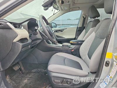 Zdjęcie 7 z 12 samochodu: 2019 TOYOTA RAV4 XLE VIN:2T3P1RFV0KW083737 - miniatura