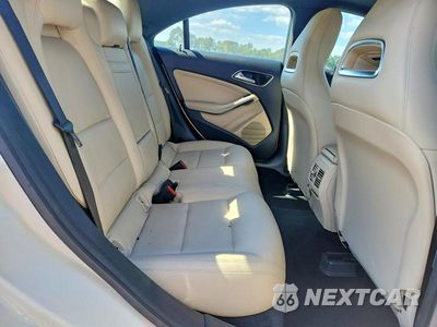 Zdjęcie 10 z 12 samochodu: 2017 MERCEDES-BENZ CLA 250 4MATIC VIN:WDDSJ4GB3HN484190 - miniatura