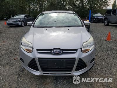 Piąte zdjęcie samochodu w środku: 2014 FORD FOCUS SE VIN:1FADP3F29EL211216 - miniatura