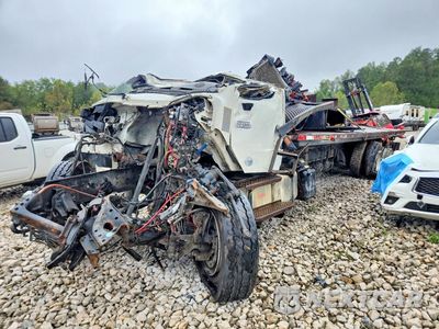 2020 FREIGHTLINER M2 106 MED - FLATBED TRUCK 1FVHCYFEXLHLZ3625 - główne zdjęcie licytacji z USA - miniatura