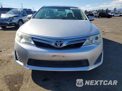Piąte zdjęcie samochodu w środku: 2012 TOYOTA CAMRY HYBRID LE VIN:4T1BD1FK3CU050881 - miniatura